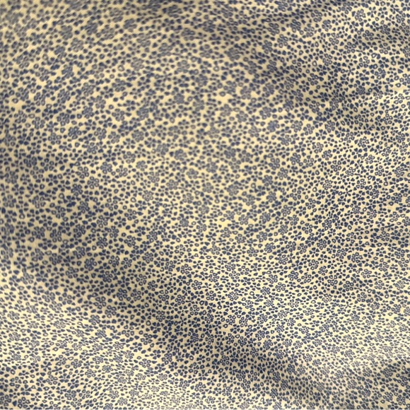 Express Patterned Button Down - Light Blue - Picture 4 of 4